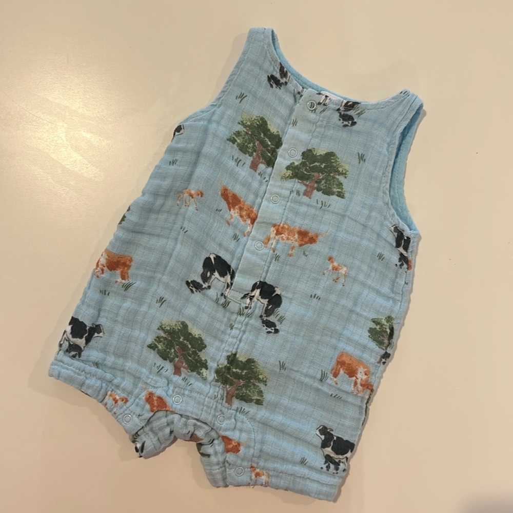 Angel Dear Farm Muslin Shortall